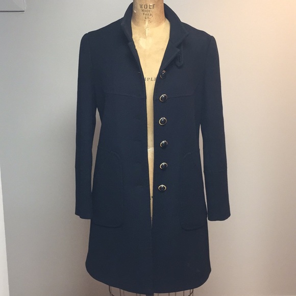 Eli’s Tahari coat - Picture 3 of 8